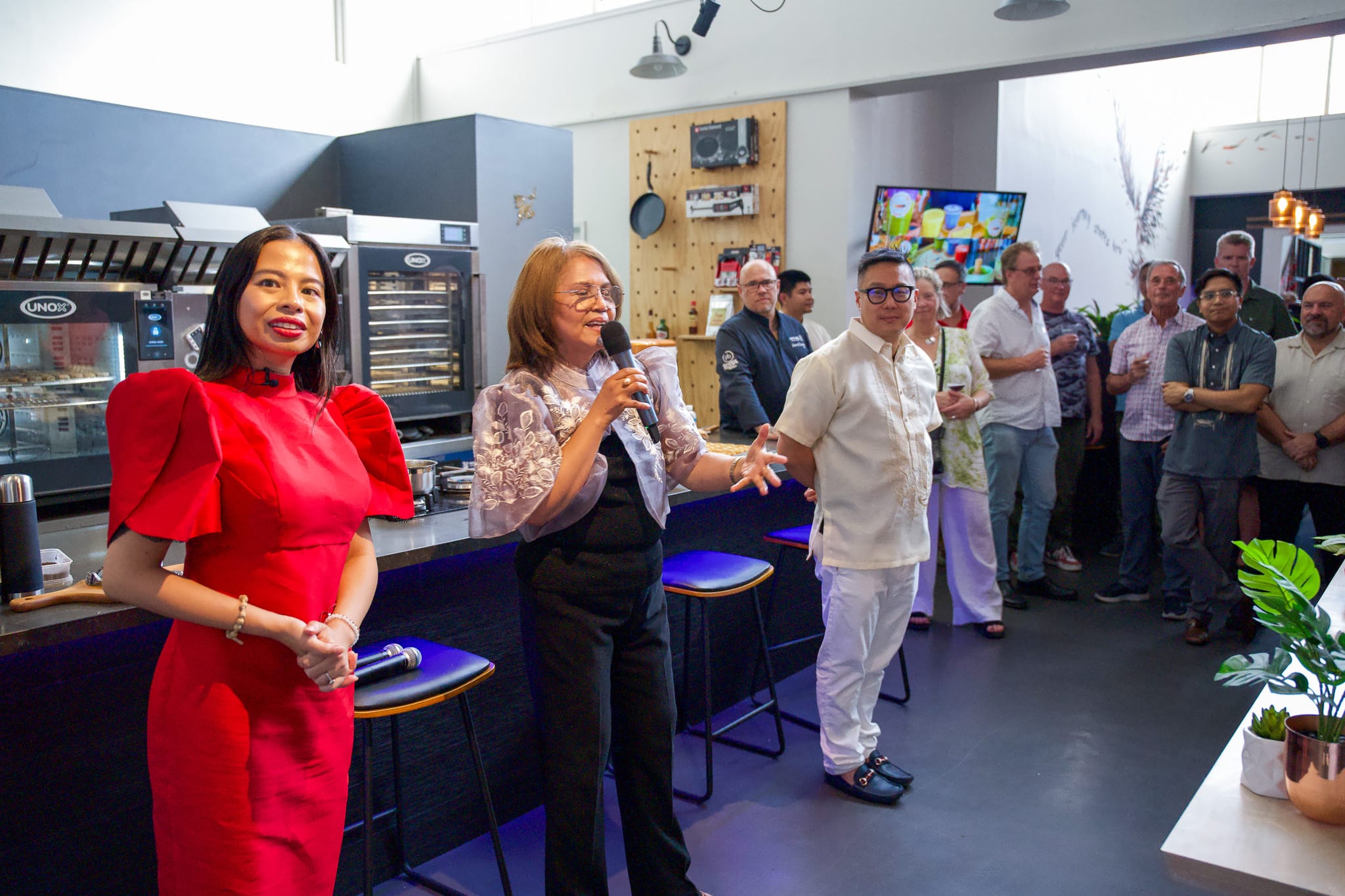 Ube, Calamansi, and Manggang Kalabaw Showcased to Australian Food Industry Experts in FilOz Flavors